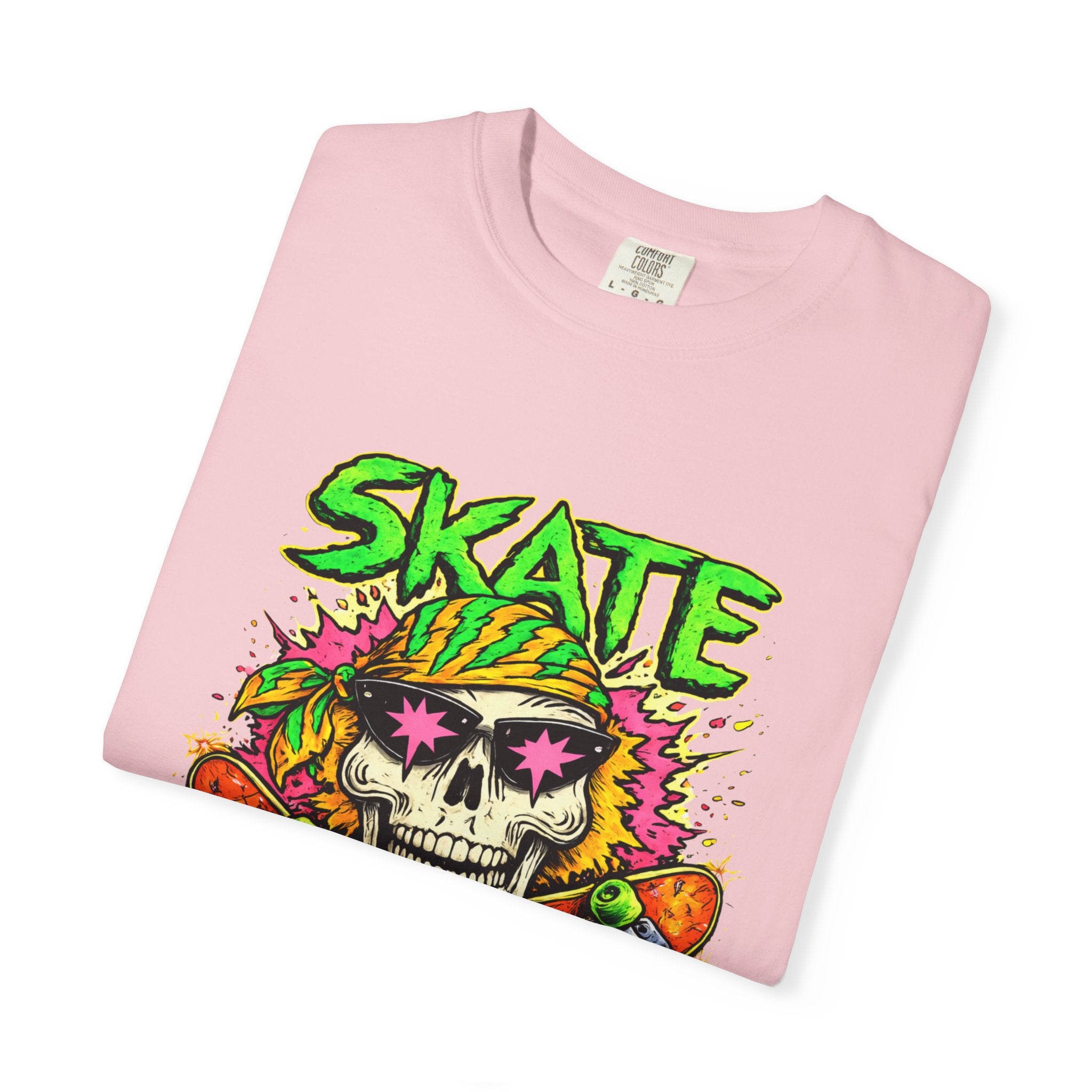 Unisex Skull Skateboard 'Skate or Die' graphic T-Shirt | Neon Punk Skateboarding Tee