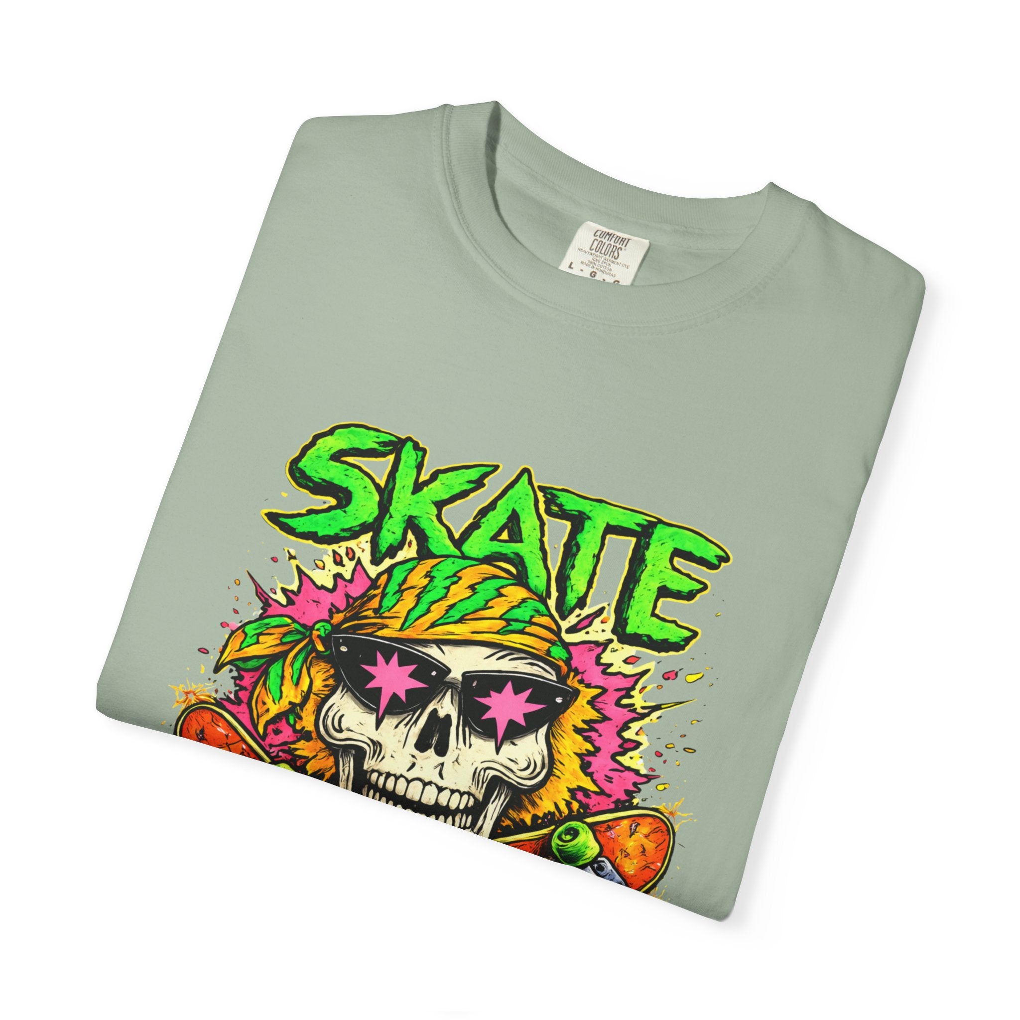 Unisex Skull Skateboard 'Skate or Die' graphic T-Shirt | Neon Punk Skateboarding Tee