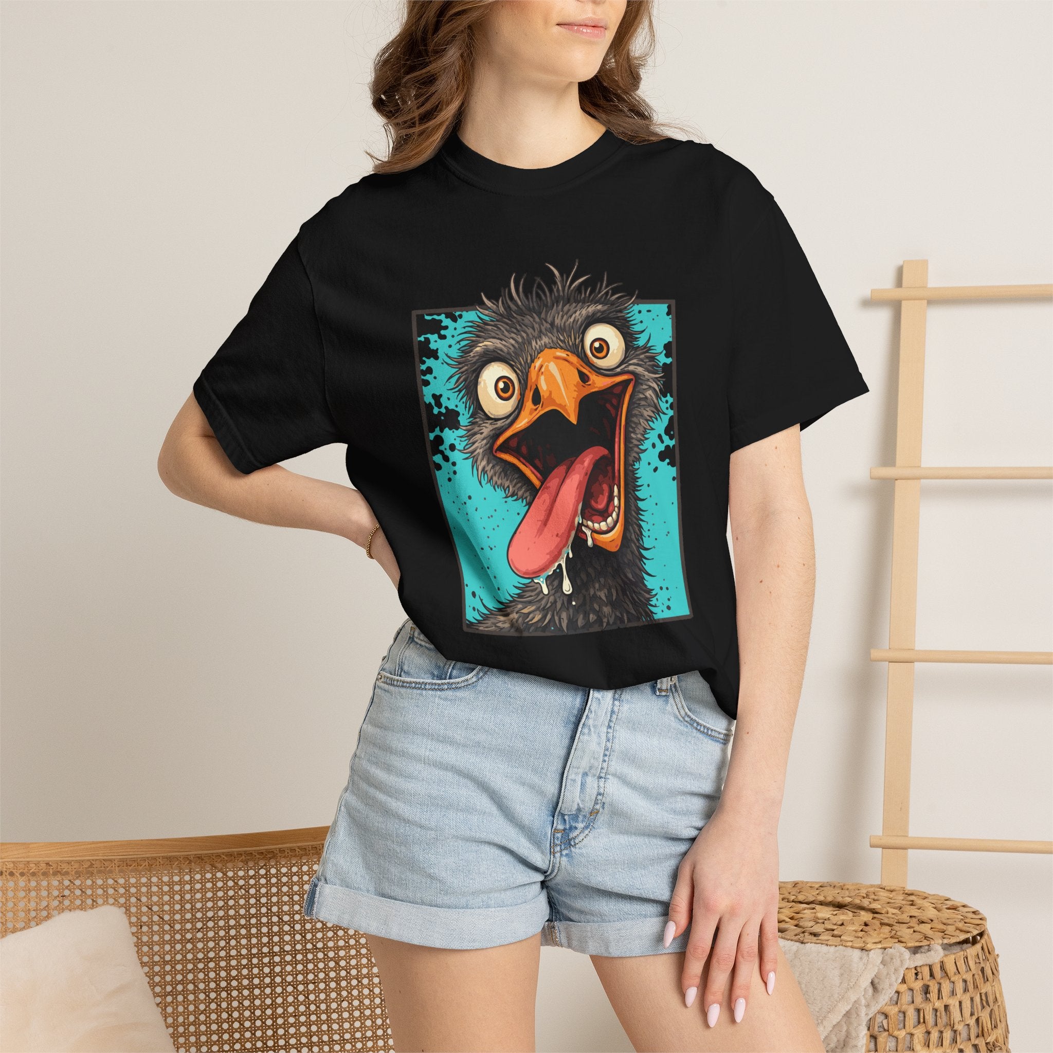 Exaggerated Emu - Unisex T-shirt